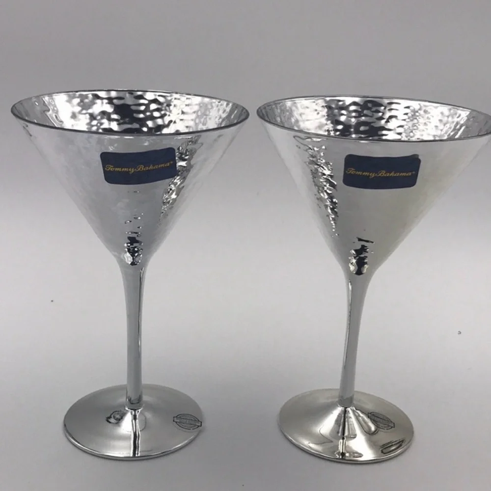 2 Tommy Bahama Silver Metallic Hand Hammered Look Reflective Martini Set 2 New
